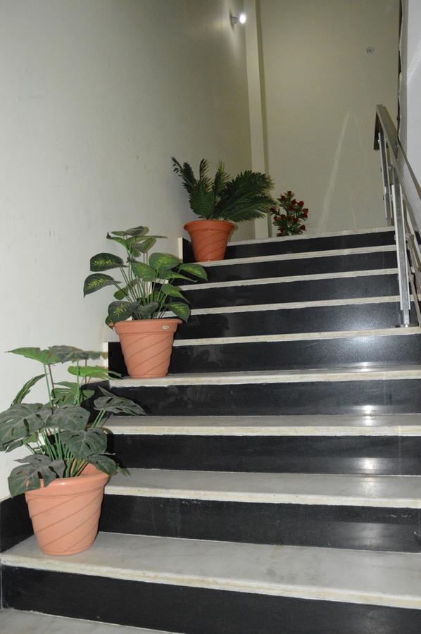 Hotel Rb Palace Dhaulpur Luaran gambar