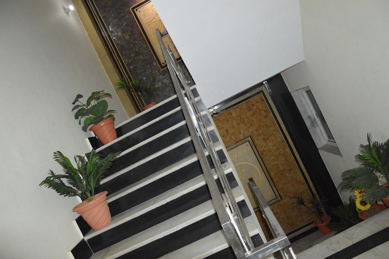 Hotel Rb Palace Dhaulpur Luaran gambar