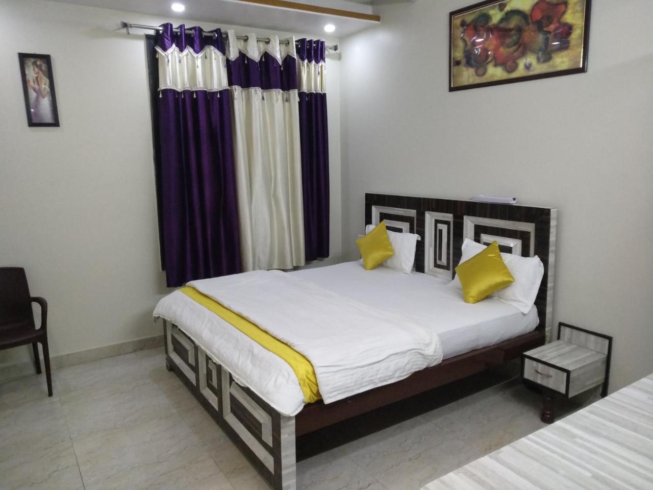 Hotel Rb Palace Dhaulpur Luaran gambar
