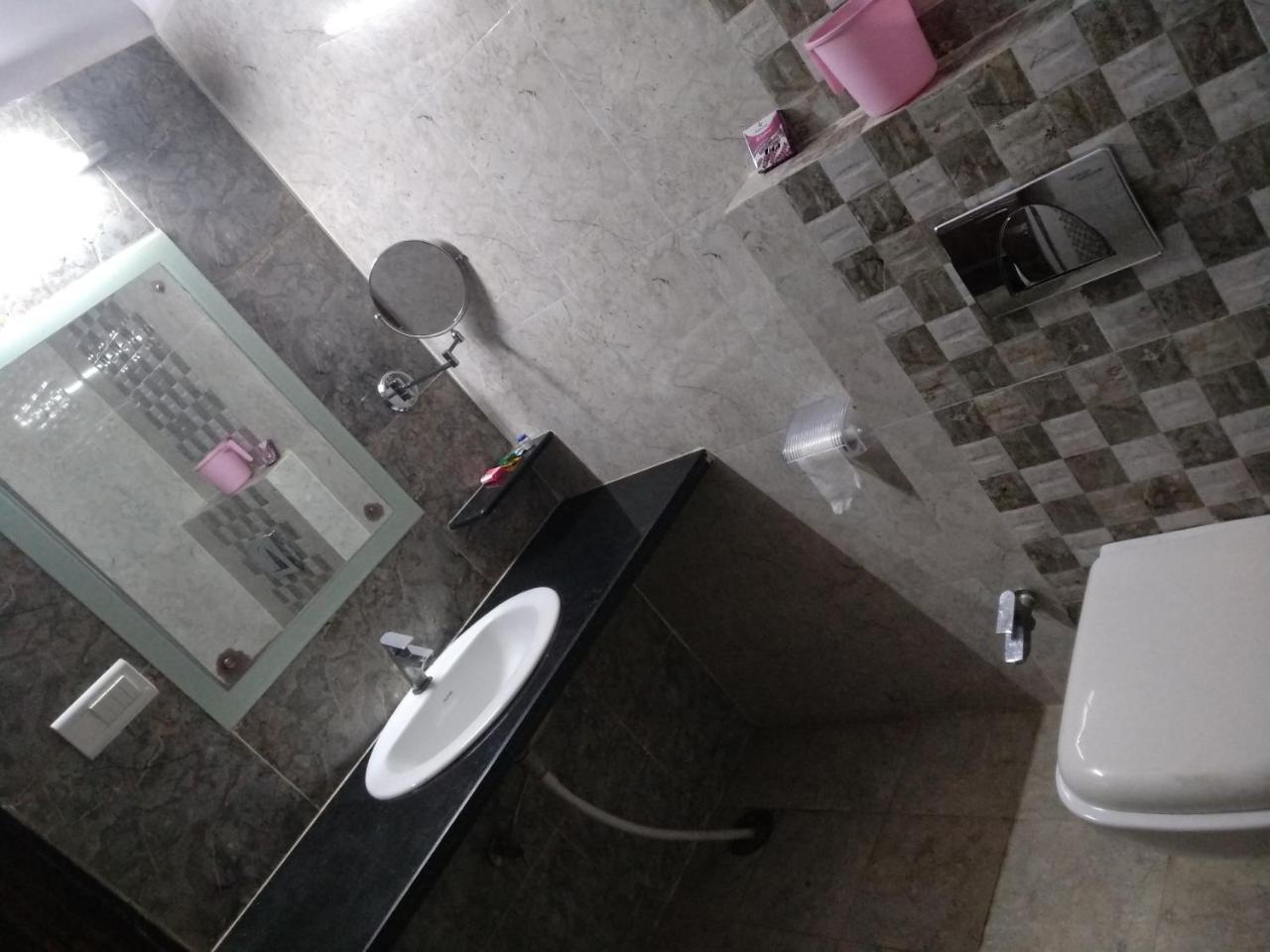 Hotel Rb Palace Dhaulpur Luaran gambar