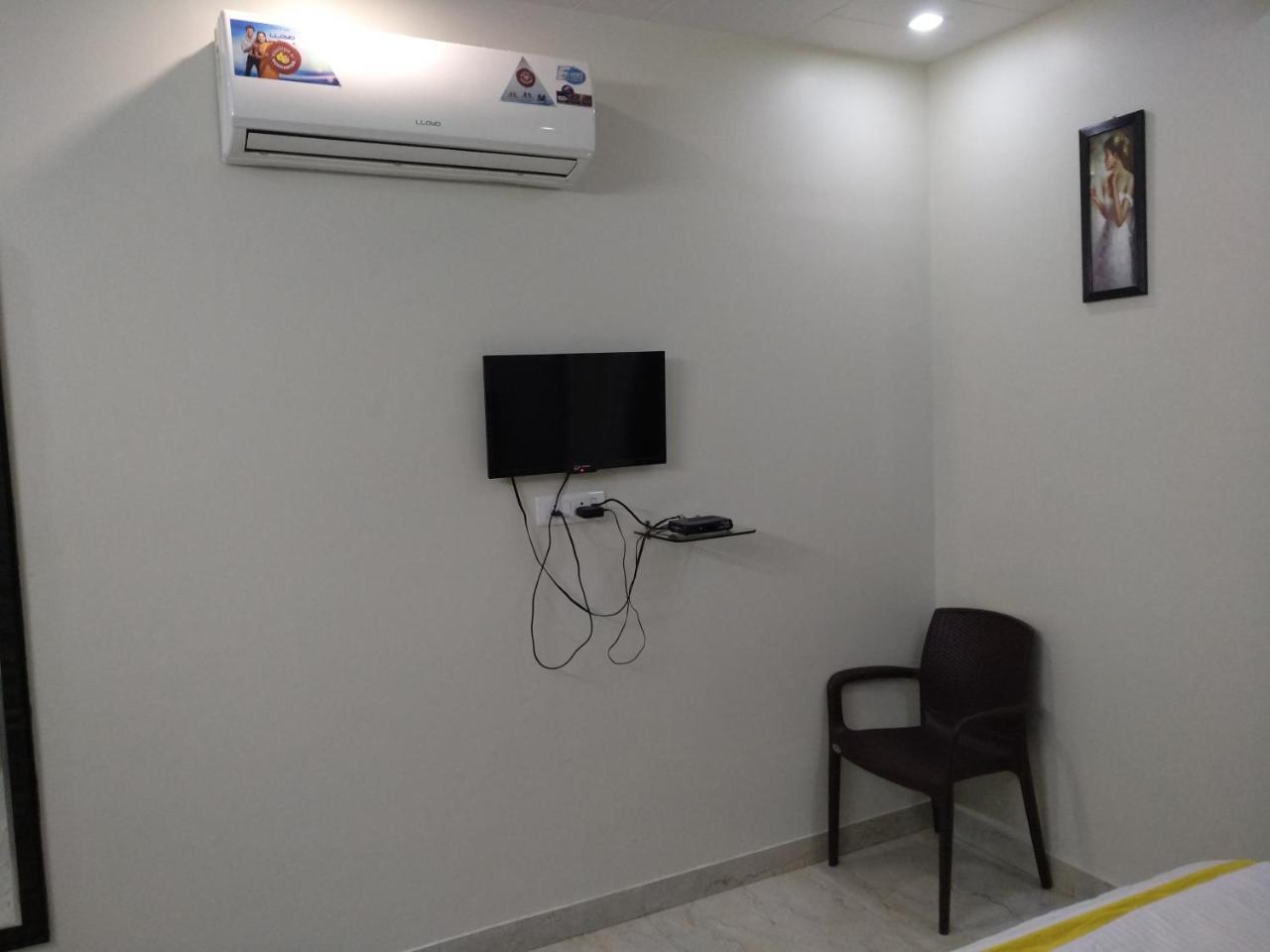 Hotel Rb Palace Dhaulpur Luaran gambar