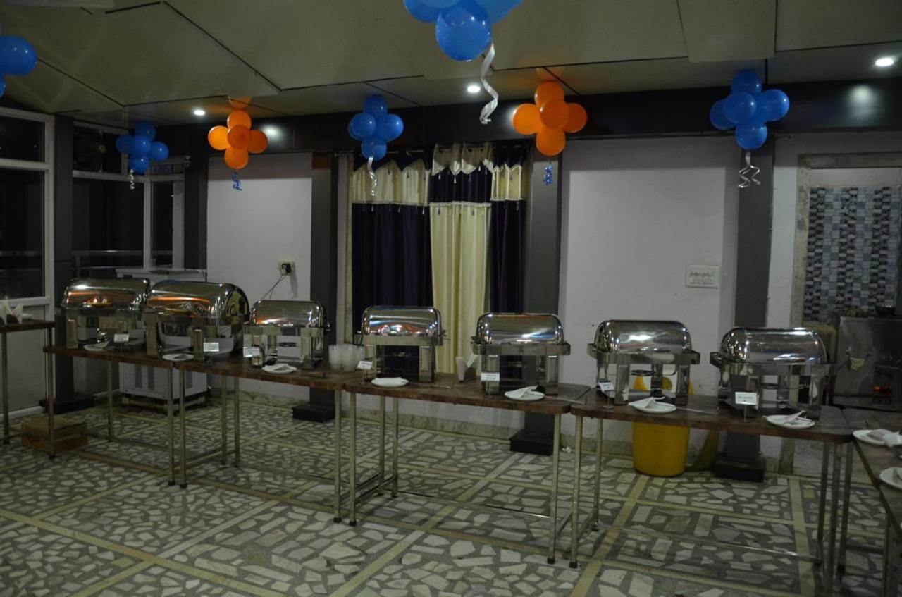 Hotel Rb Palace Dhaulpur Luaran gambar