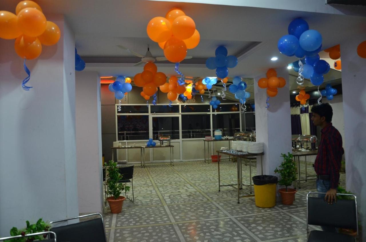Hotel Rb Palace Dhaulpur Luaran gambar