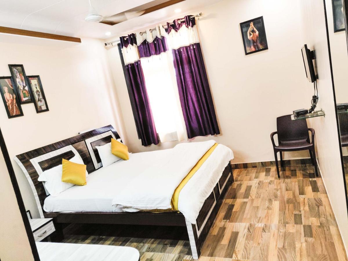 Hotel Rb Palace Dhaulpur Luaran gambar