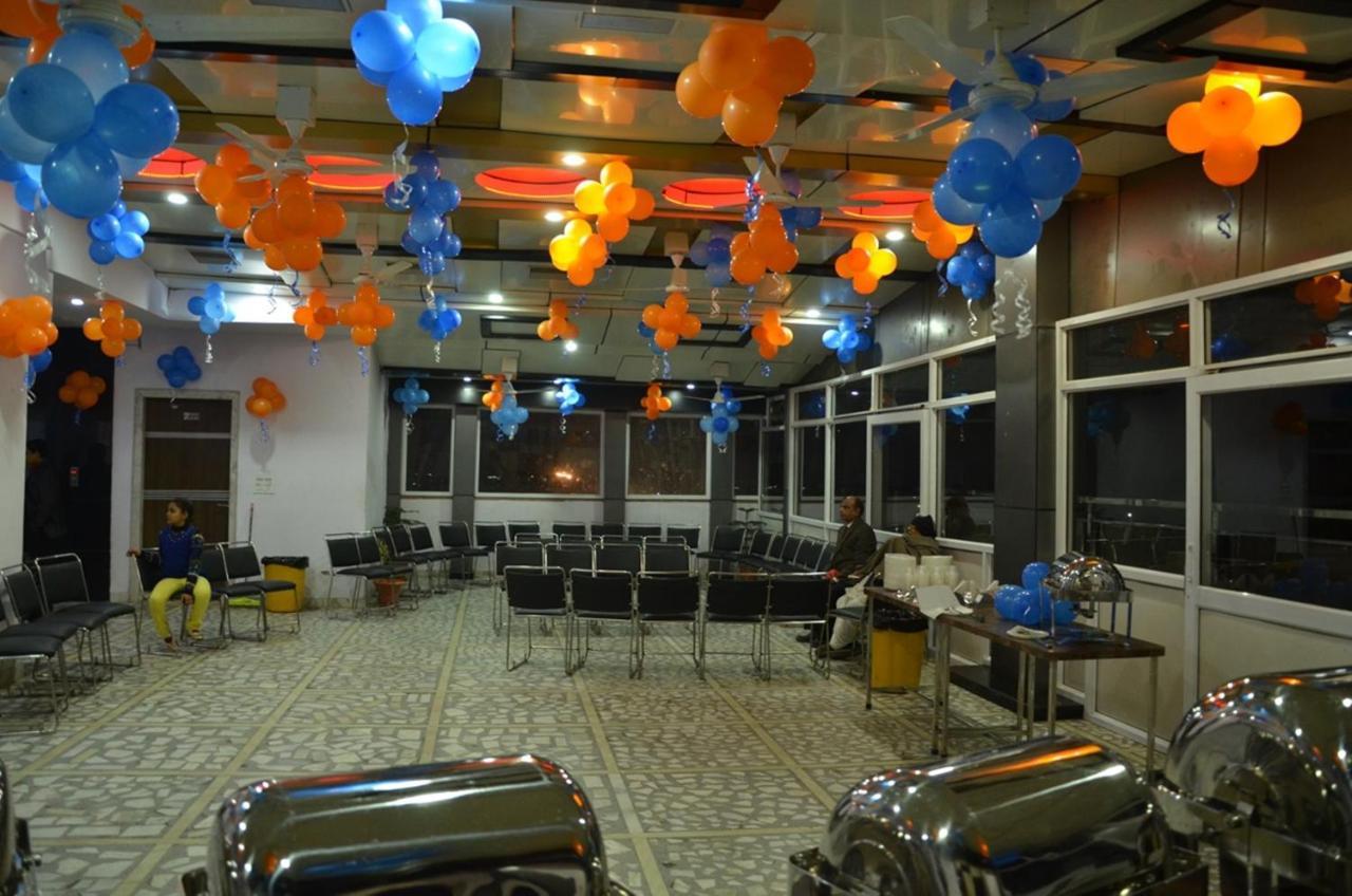 Hotel Rb Palace Dhaulpur Luaran gambar