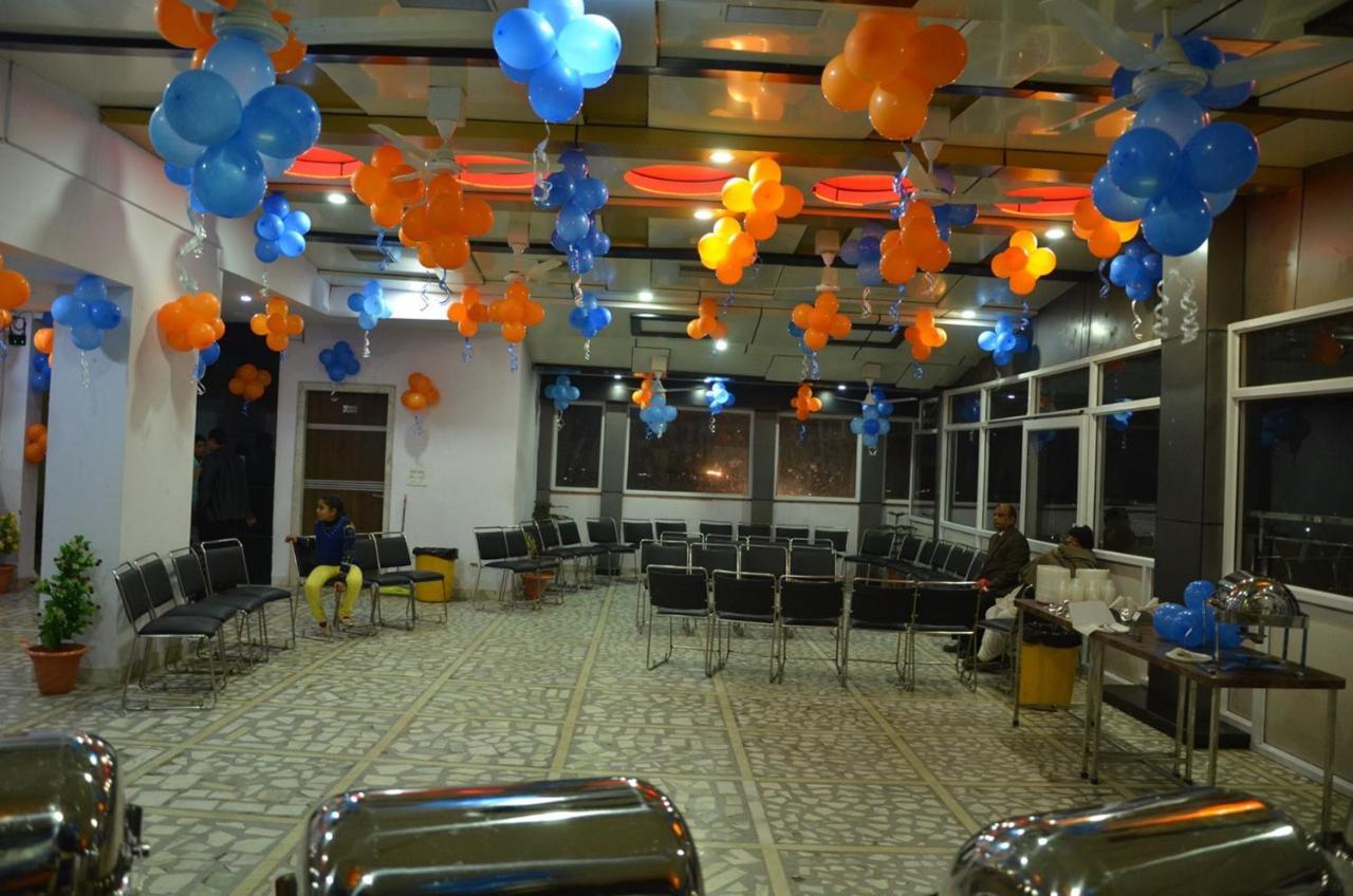 Hotel Rb Palace Dhaulpur Luaran gambar